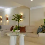 Hotel Nixie *