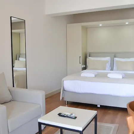 Hotel Nixie *