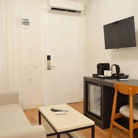 Hotel Nixie